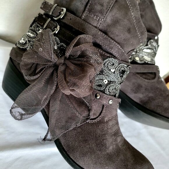 Ankle Boots by "Not Rated" - Picture 2 of 8